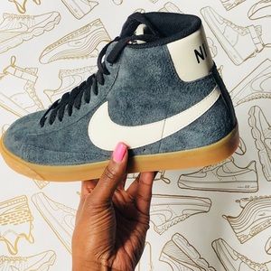 Women’s Nike Blazers Mid Suede